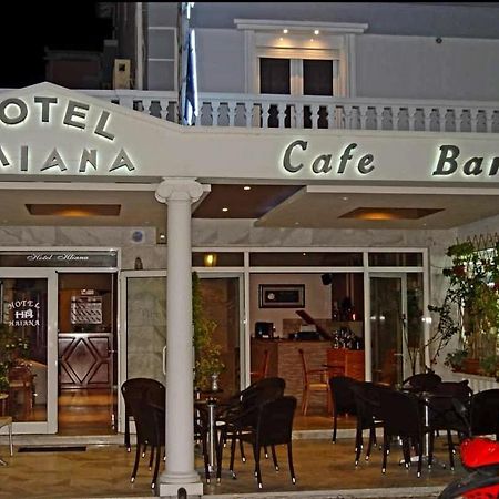 Iliana Hotel Paralia Buitenkant foto