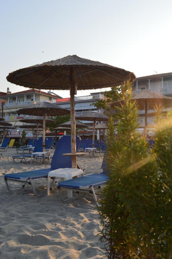 Iliana Hotel Paralia Buitenkant foto