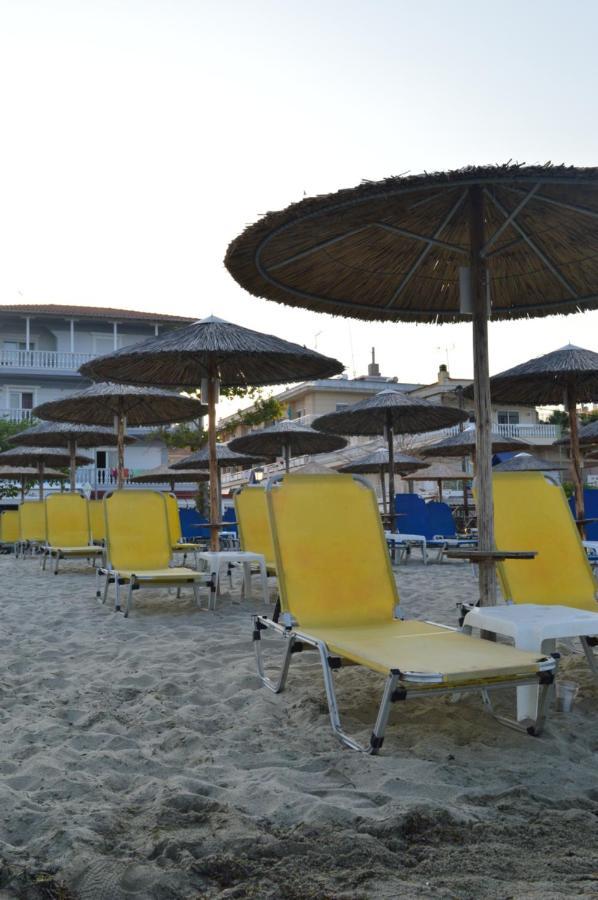 Iliana Hotel Paralia Buitenkant foto