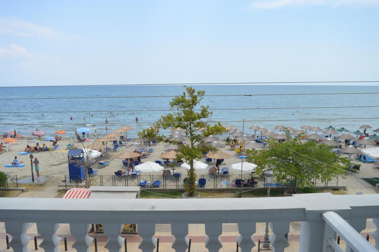Iliana Hotel Paralia Buitenkant foto