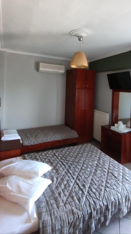 Iliana Hotel Paralia Buitenkant foto
